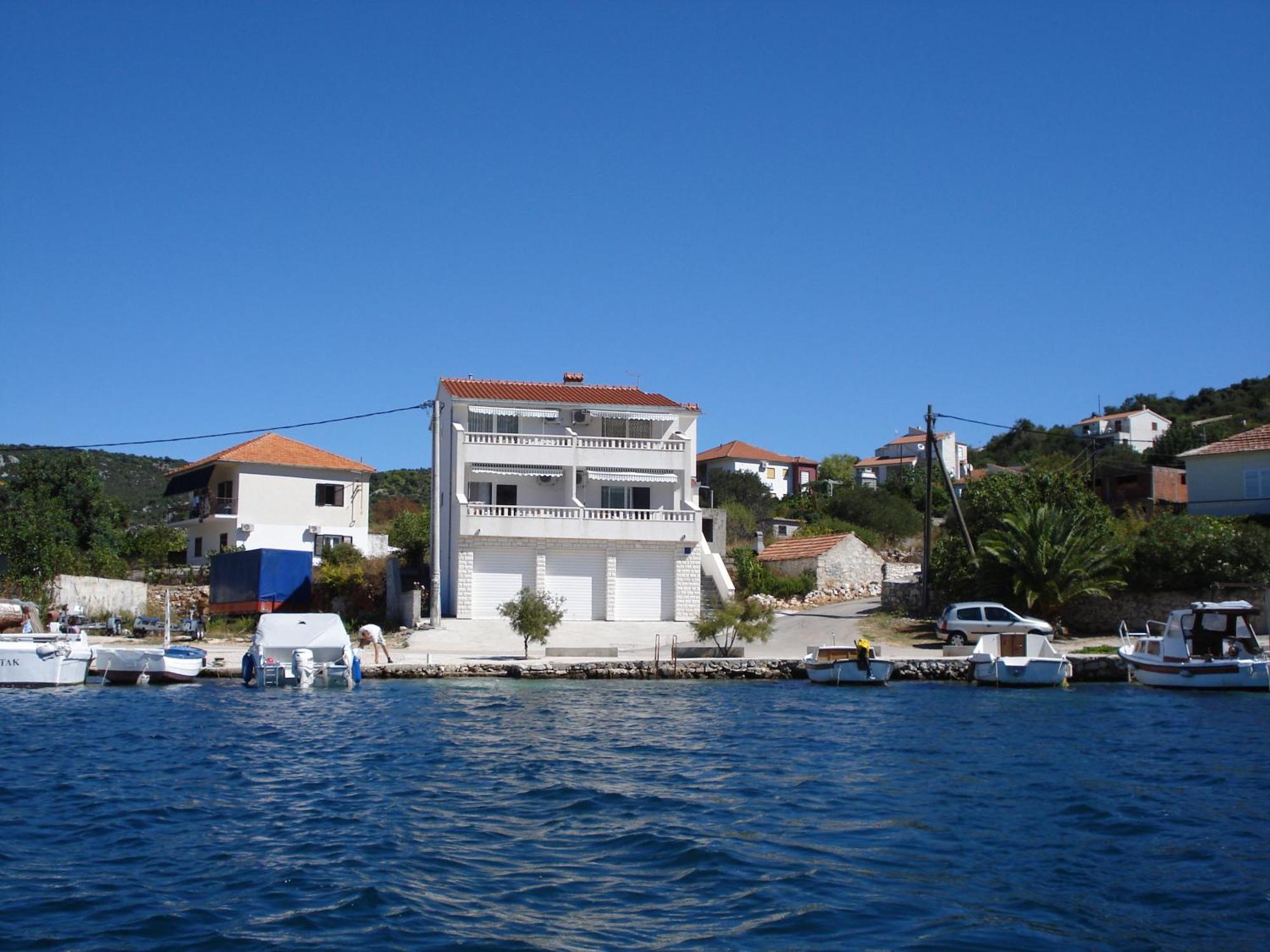 Apartments Mirko Vinišće 외부 사진